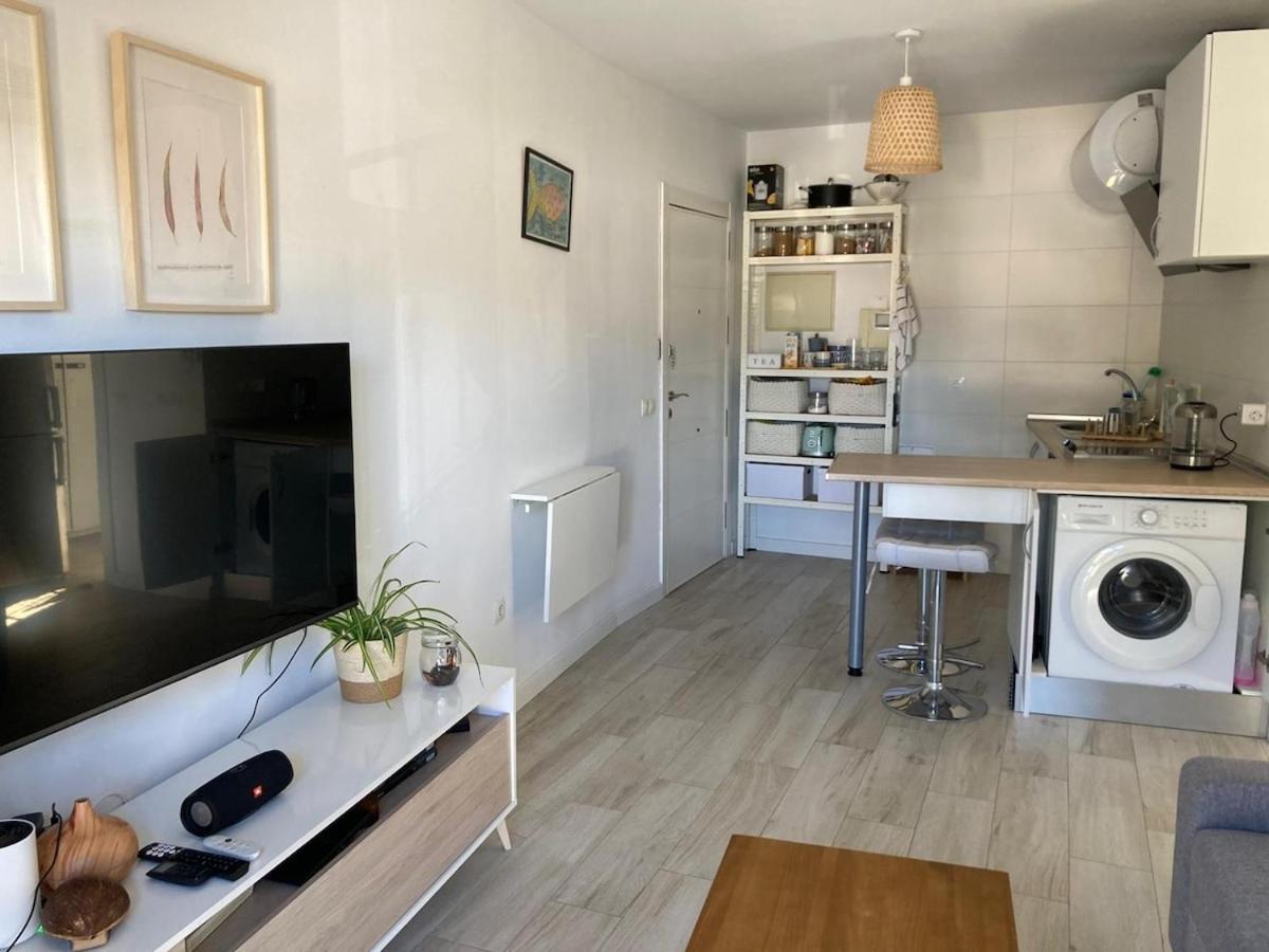 Bright Apartment In Málaga Exteriör bild
