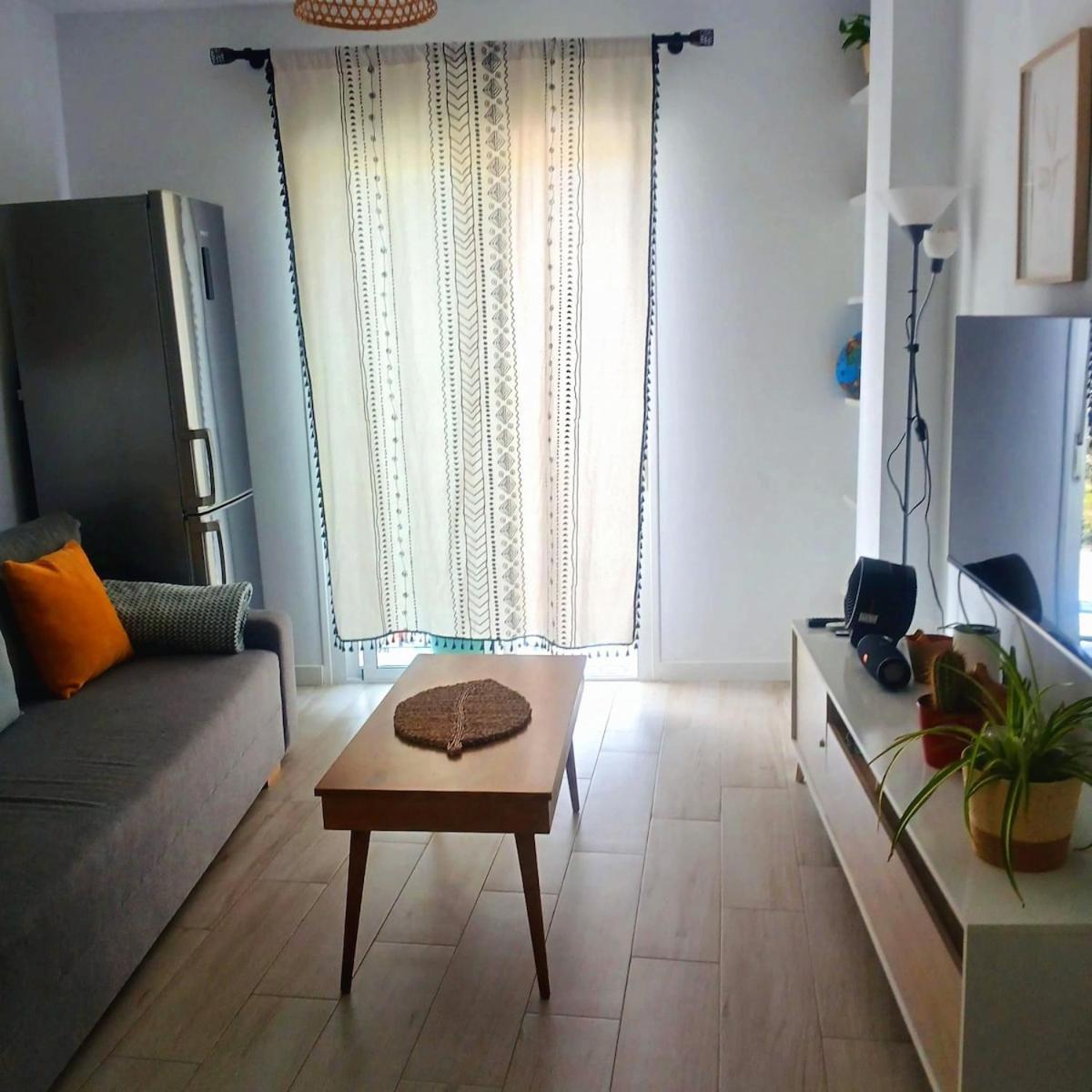 Bright Apartment In Málaga Exteriör bild