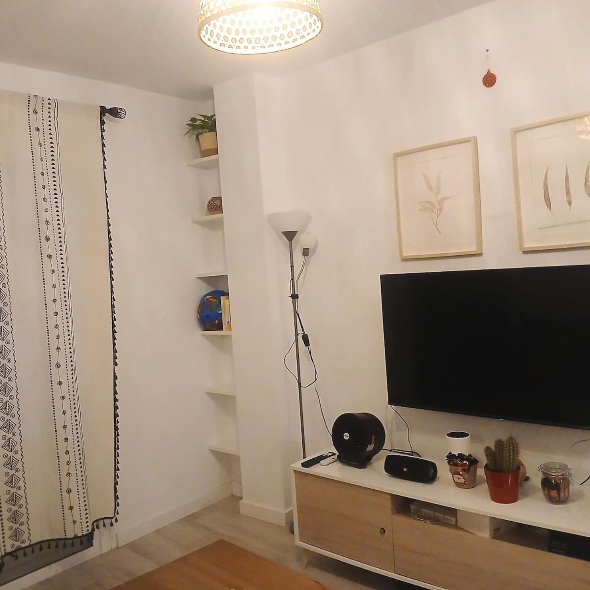 Bright Apartment In Málaga Exteriör bild
