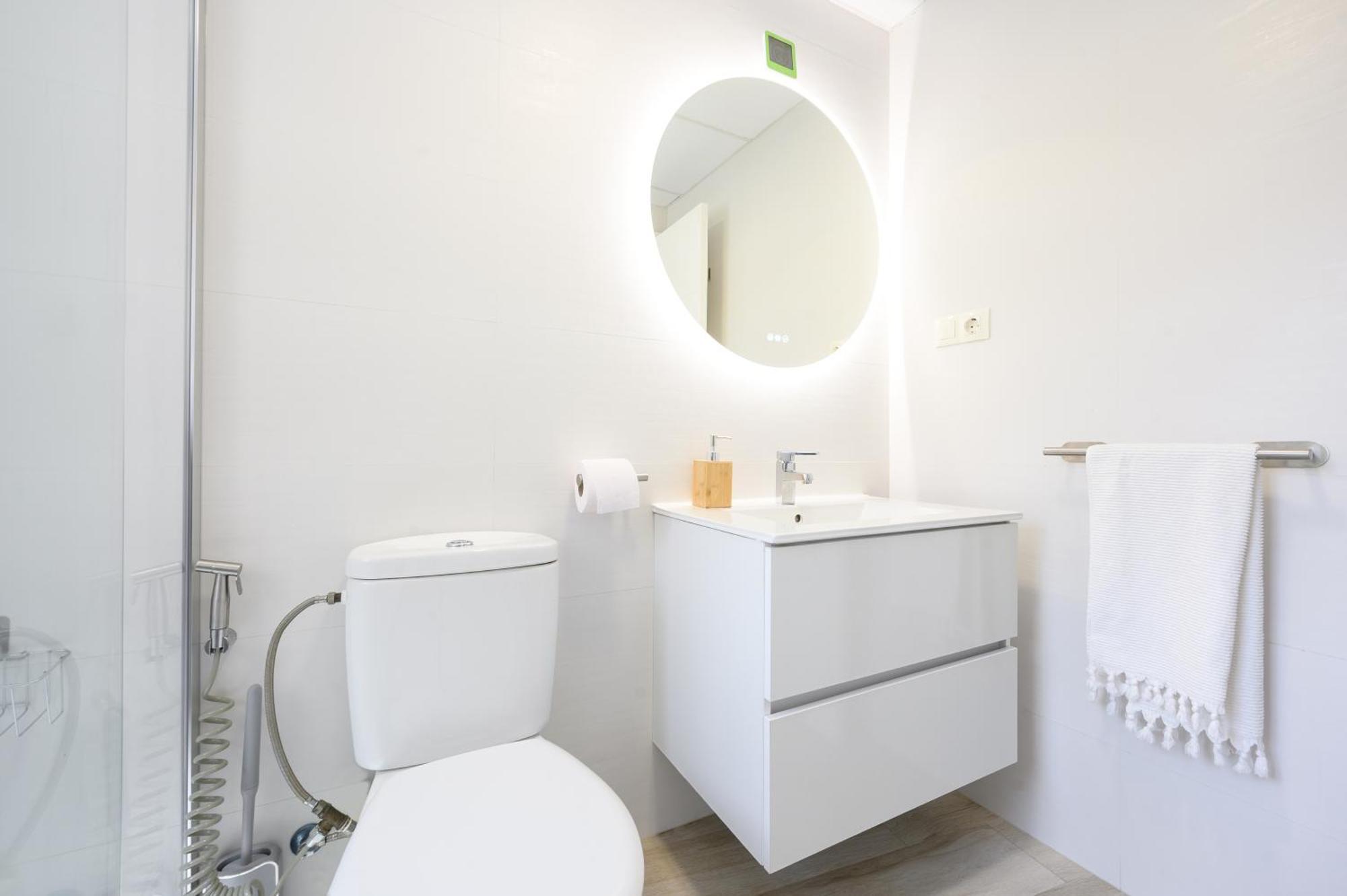Bright Apartment In Málaga Exteriör bild